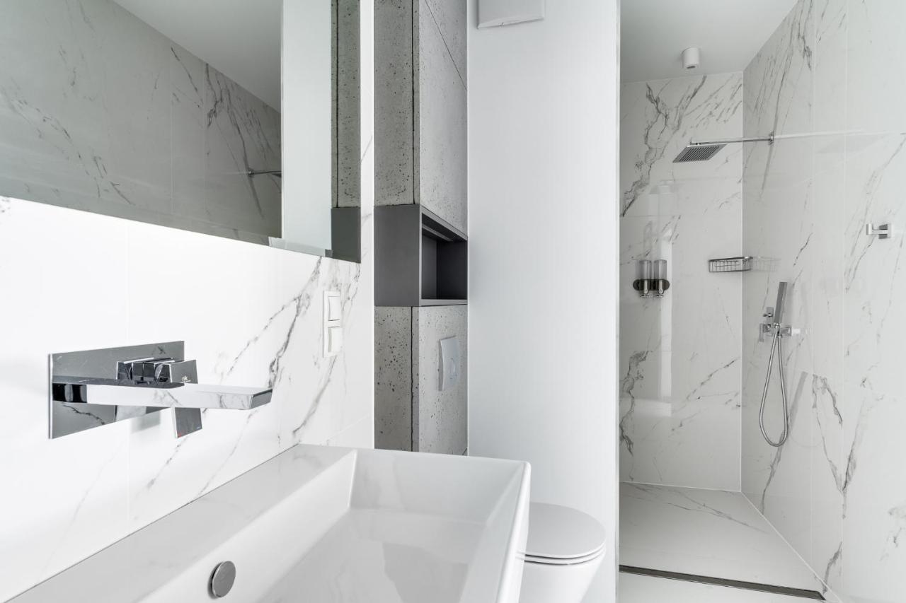 El Apartments - Izar Poznań Buitenkant foto